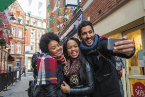 Tourists enjoying Dublin on a group vaction tour 