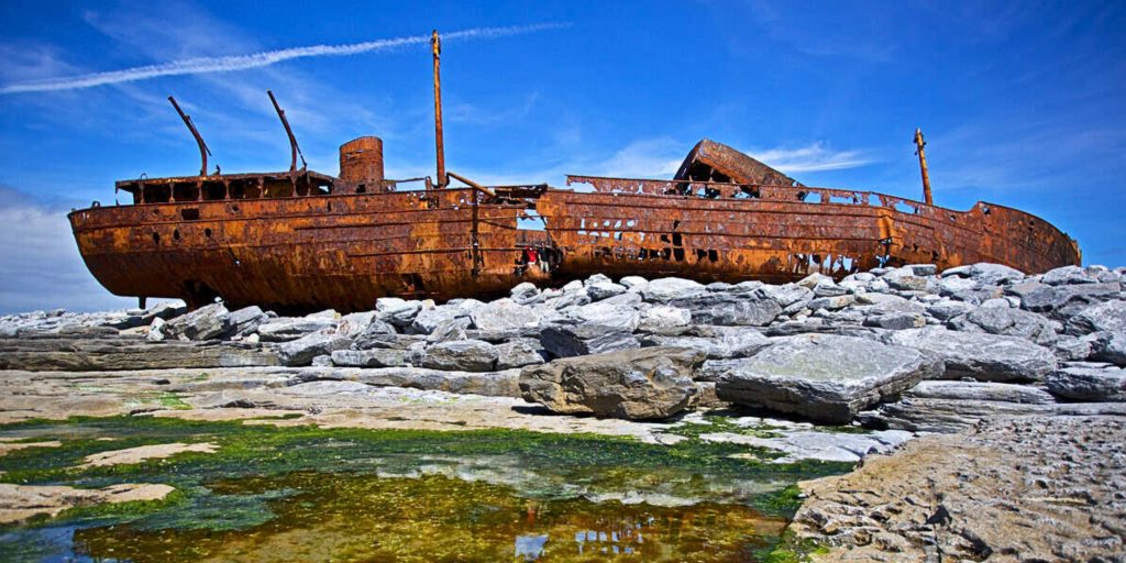 Shipwreck on Aran island